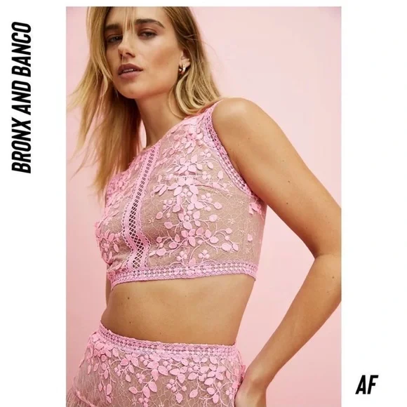 NWOT Bronx and Banco Megan lace floral pink nude two piece set top midi skirt - Picture 4 of 11